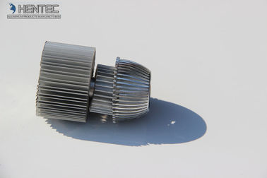 6063 - T5 van de Uitdrijvingsprofielen van Aluminiumheatsink de Radiator van de het Aluminiumuitdrijving