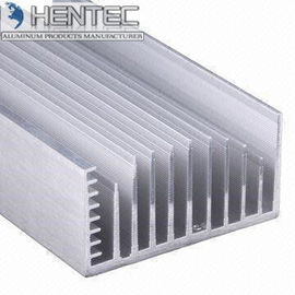Auto's 6005 het Uitgedreven Aluminiumheatsink Aangepaste Vorm PVDF Eindigen