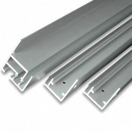 6060 T5/T6 het Kader van het Aluminiumzonnepaneel met Schroefverbinding, het Zonnekader van het Bronsaluminium
