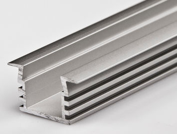 De aangepaste Bar van de Aluminiumuitdrijving met Elektroforetische Deklaag