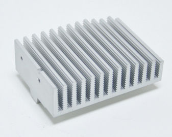 Geanodiseerde de Uitdrijvingsprofielen van Aluminiumheatsink met het Gebeëindigde Machinaal bewerken