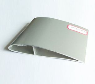 Het zilverachtige Poeder schilderde Industrieel van het Ventilatorblad/Aluminium Uitdrijvingsprofiel voor het Koelen van Blad