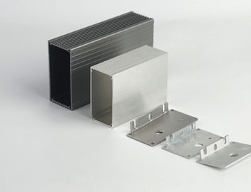 6060 / 6005/6082 Uitgedreven Aluminiumbijlagen Elektronika met PVDF-Deklaag