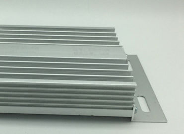 De molen beëindigde Bijlage 6063/6061 van de Aluminiumuitdrijving met Knipsel/Boor/Ponsen