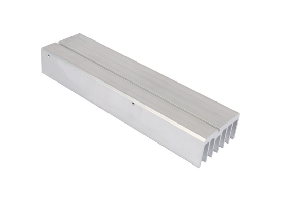 Helderzwart geanodiseerd geëxtrudeerd warmteafvoeringsapparaat voor industriële aluminiumprofielen 6063-T5