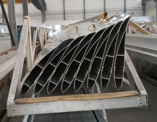 Geschilderd poeder/het Geanodiseerde Industriële Profiel van het Ventilatorblad/Industrieel Koelblad