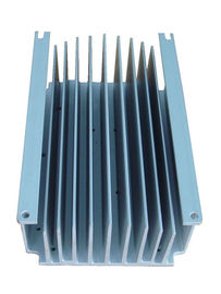 6061 T6/T66 de Uitdrijvingsprofielen van Aluminiumheatsink voor Auto's met CNC het Machinaal bewerken