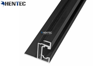 Zwarte Kleur Geanodiseerde het Kaderschroef van het Aluminiumzonnepaneel Gezamenlijke/Hoek Zeer belangrijke Verbinding