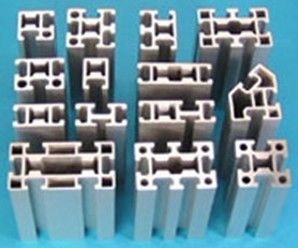 Legering 6063 de Industriële die Molen van het Aluminiumprofiel met T5 Bui wordt gebeëindigd