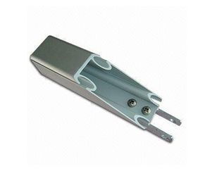 Tent Uitgedreven die Aluminiumprofielen met het Gebeëindigde Machinaal bewerken worden geanodiseerd